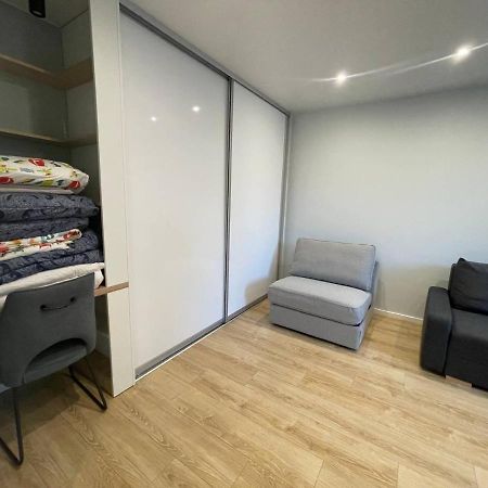 Modern 1Br Haven Near Two Parks Apartment รีกา ภายนอก รูปภาพ
